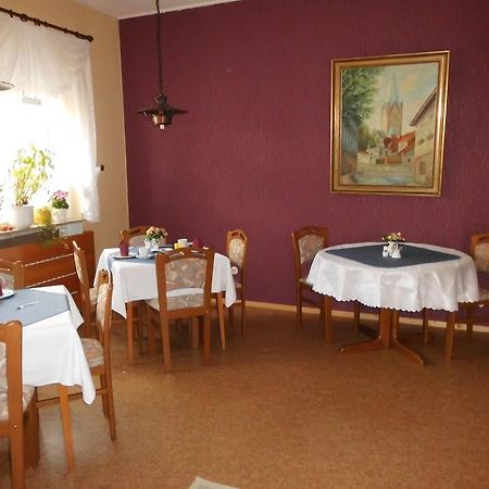 Hotel Garni Am Heuberg Эшвеге Экстерьер фото
